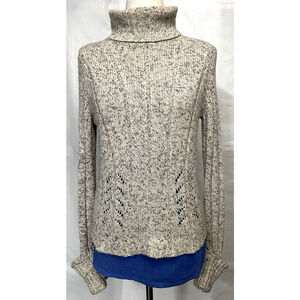 Express Turtleneck Knit Women's Sweater Size M Long Sleeves Grey Pullover
